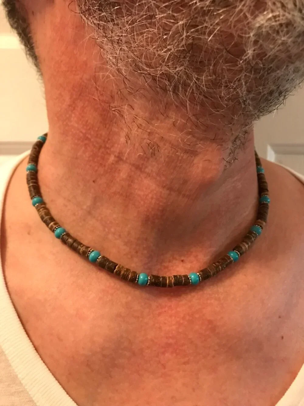 Men's Wood and Turquoise Colored Choker Strong Magnetic Clasp Handmade NEW